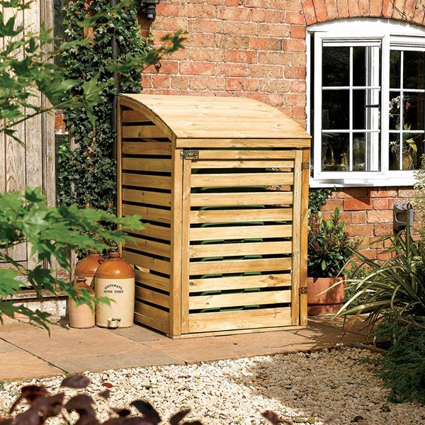<h5>Bespoke garden storage</h5>